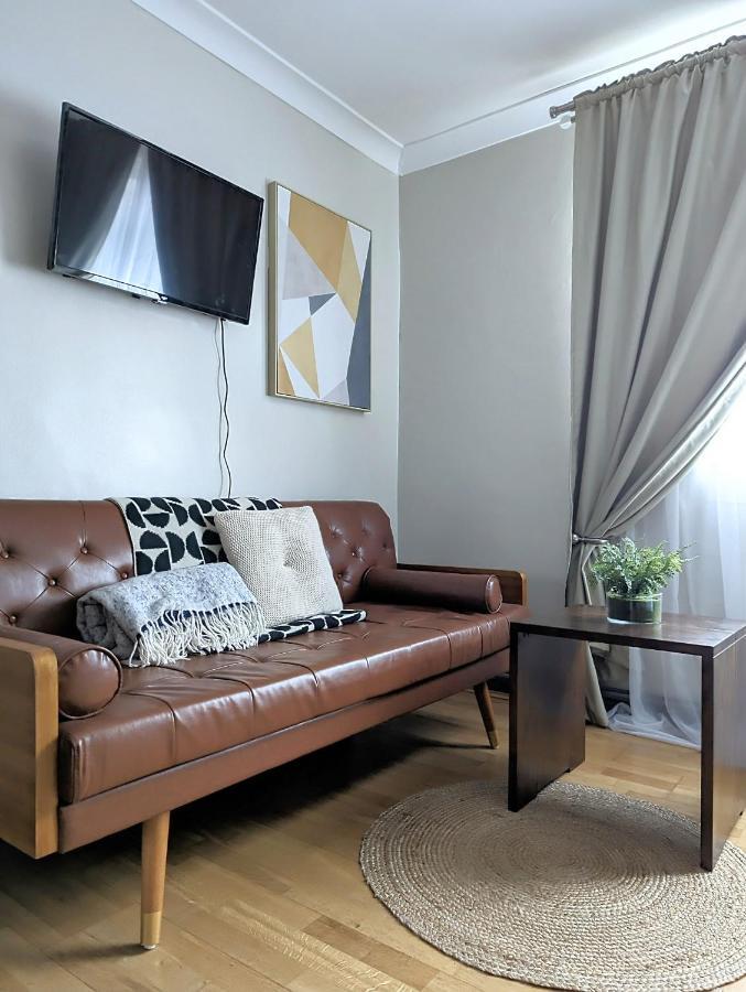 1bd With Balcony In Hoxton - Zone 1 * Londra
